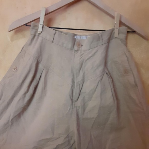 High Waisted Khaki Shorts - Picture 3 of 4